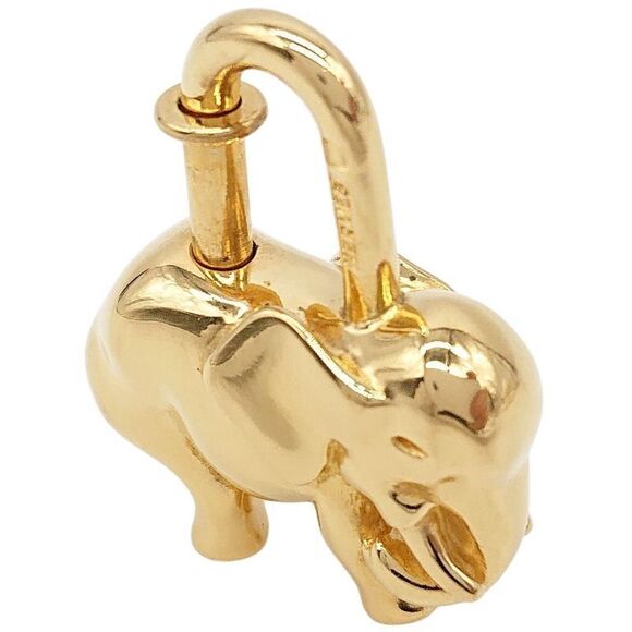 Hermes Cadenas 1997 Limited Edition Elephant Gold Shoulder Bags